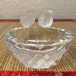 Swarovski Crystal Birds on Bird Bath Trinket Dish w/Box